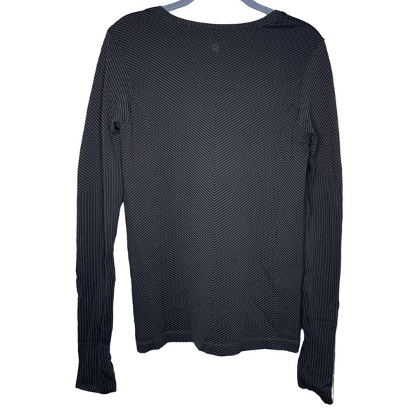 Athleta shirt long sleeve striped tee thumb holes gray athletic wear medium - Picture 2 of 4
